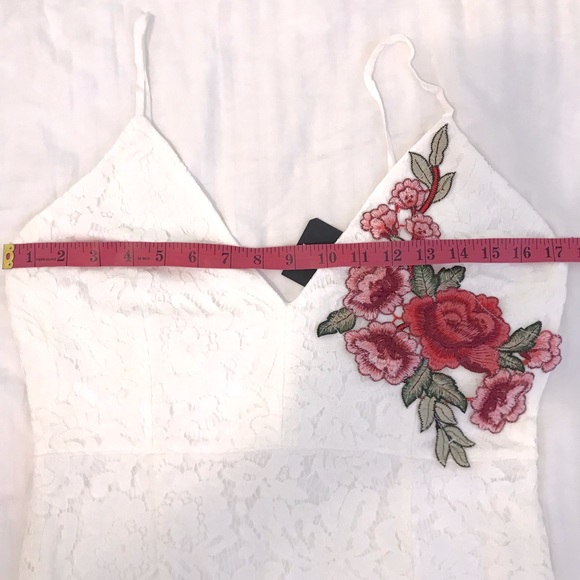 Fashion Nova Dress 🌹 - Picture 7 of 8